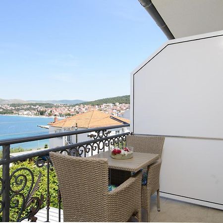 Apartments Tonka Trogir Exterior photo