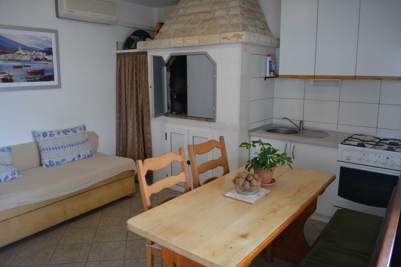Apartments Tonka Trogir Exterior photo